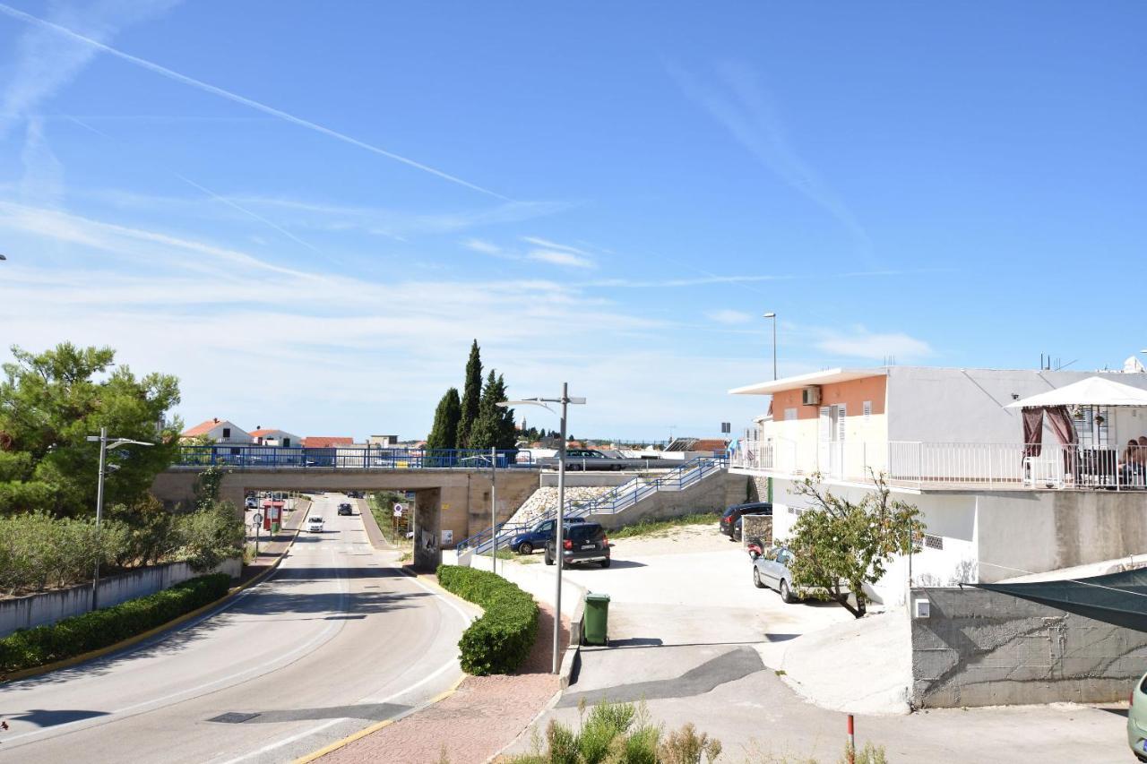 Apartments Zmika Primosten Exterior photo